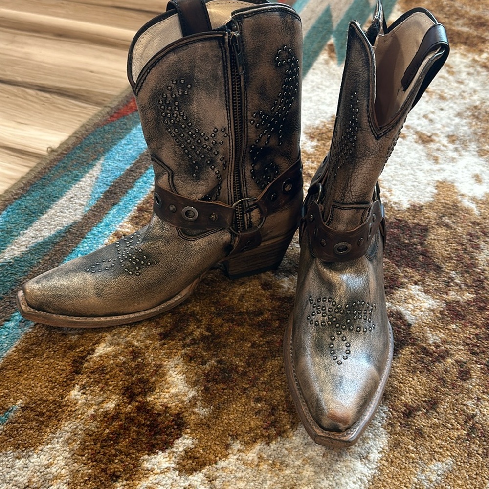 Brand new Freebird cowboy boots